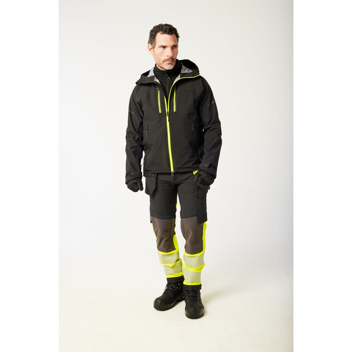 Portwest EV4 EV460 Waterproof Shell Jacket (3L) in Black, worn by a model