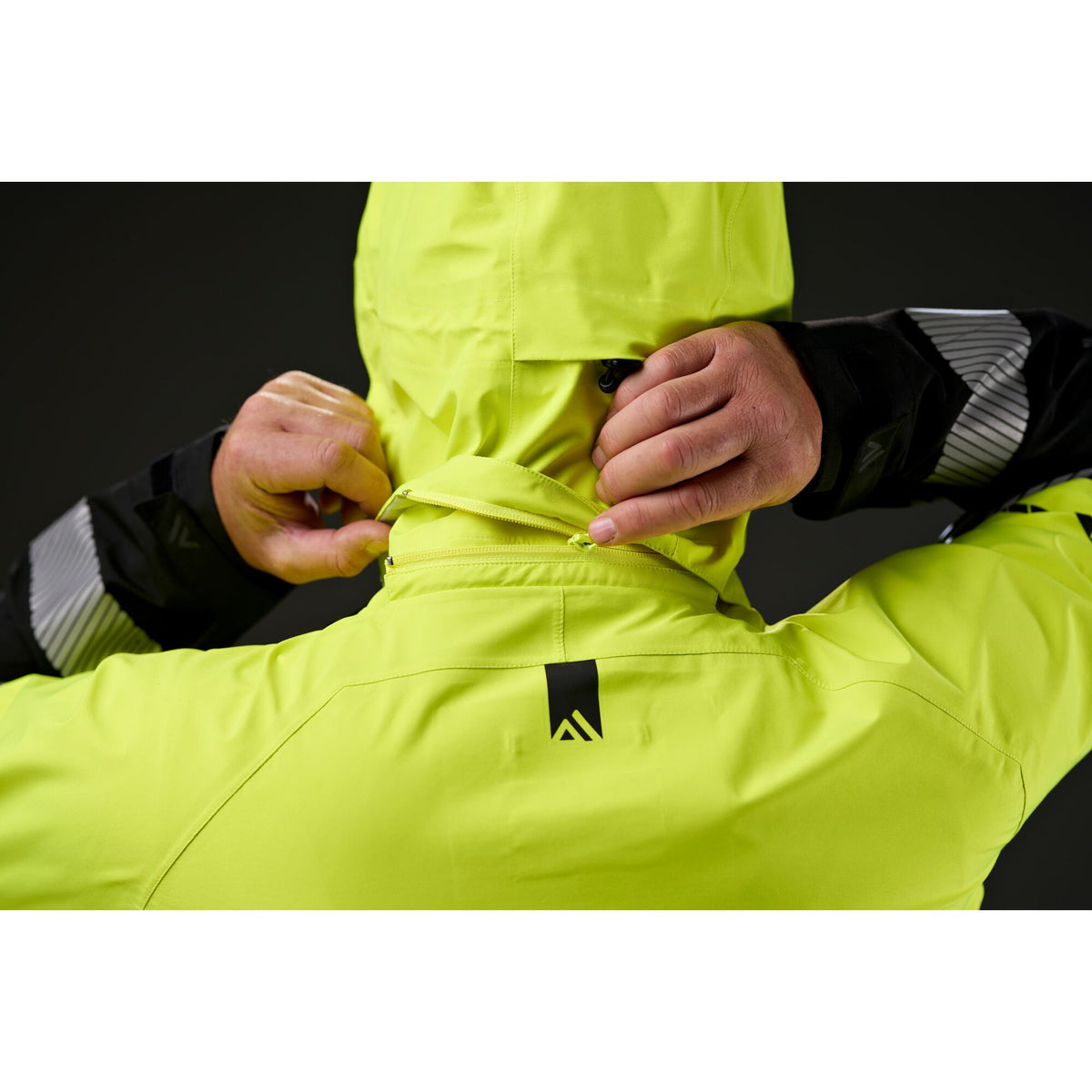 Portwest EV4 EV465 Hi-Vis Class 2 Waterproof Shell Jacket (3L), close-up detail